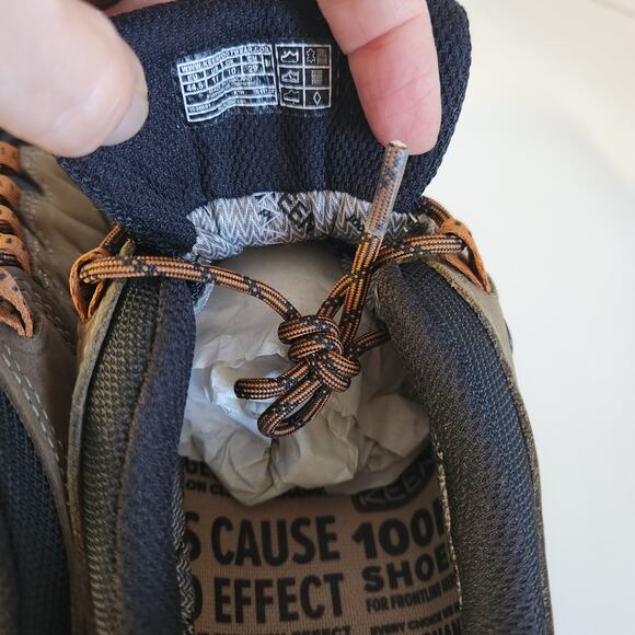 KEEN Men's Targhee 4 Low Height Durable Waterproof Hiking Shoes, US 11 wide - Picture 8 of 11